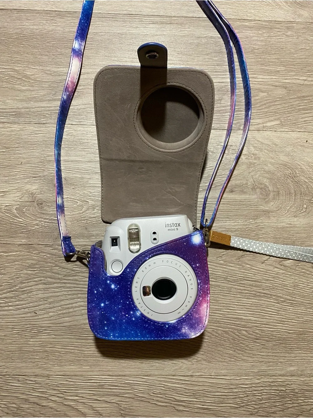 FujiFilm Instax Mini 9 + Case